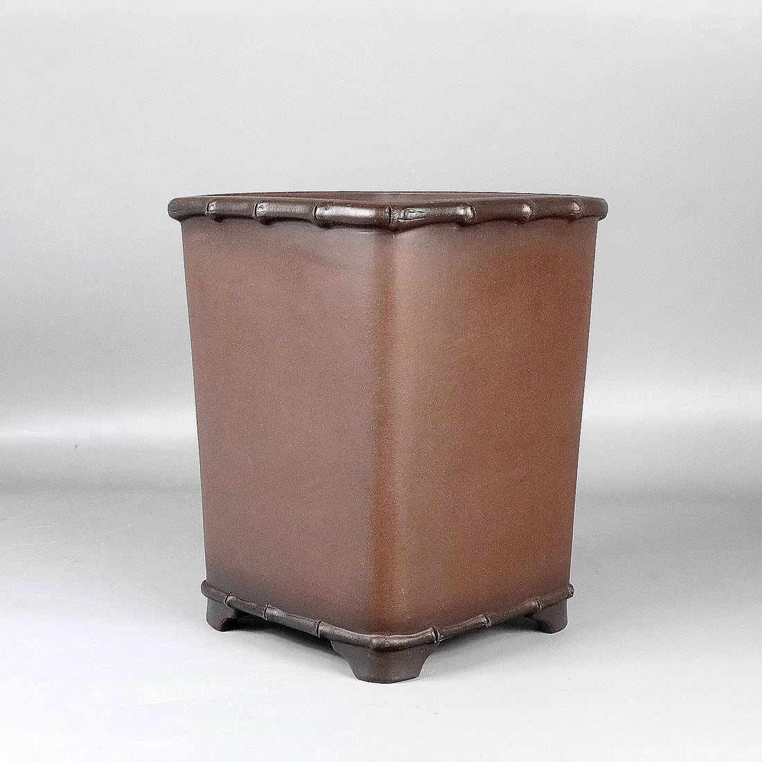 8.6 inch (22cm) Deep Square Cascade Bonsai Pot w Bamboo-Style Rim and Base Corner View