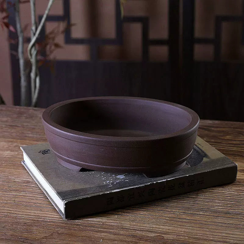 8.9 inch (22.8cm) Medium-Sized Traditional Oval Unglazed Bonsai Pot w Raised Bands Corner View