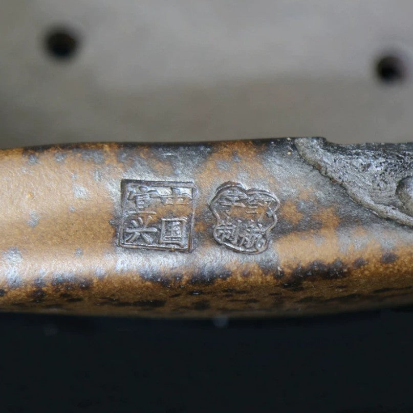 9.8 inch (25cm) Irregular Square Rustic-Style Unique Bonsai Pot Unglazed Close Shot