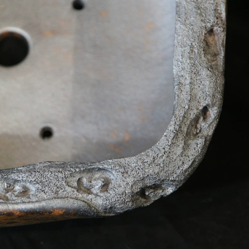 9.8 inch (25cm) Irregular Square Rustic-Style Unique Bonsai Pot Unglazed Corner Close Shot