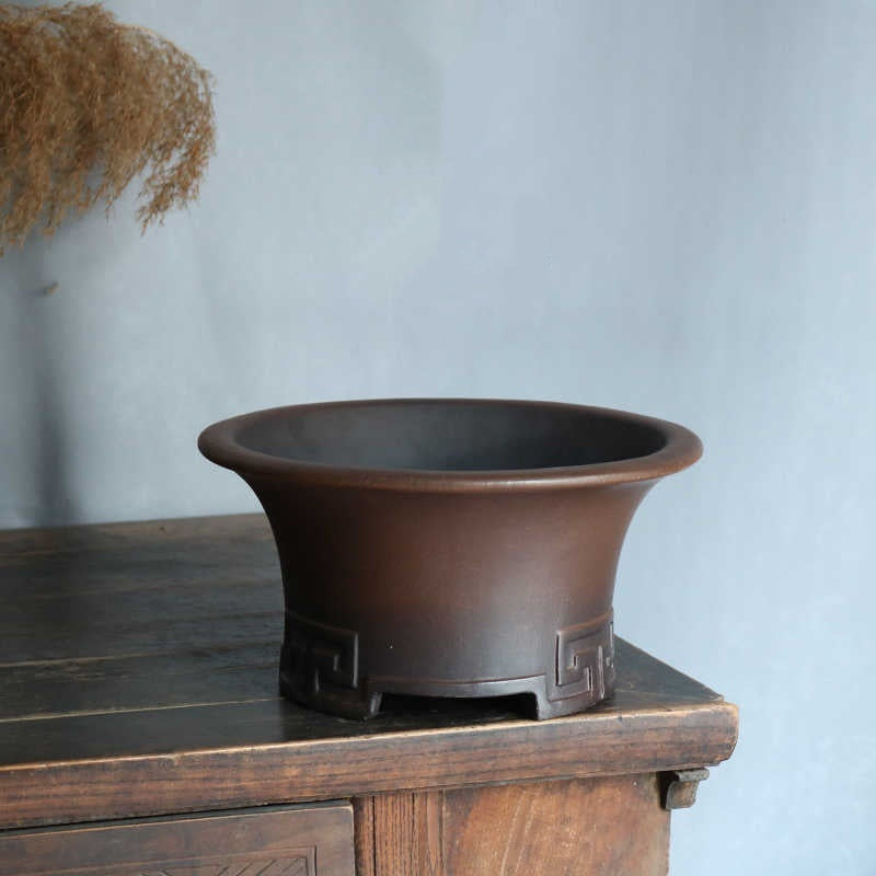 9.8 inch (25cm) Large 5.1 inch (13cm) Deep Round Premium Semi Cascade Bonsai Pot Corner View