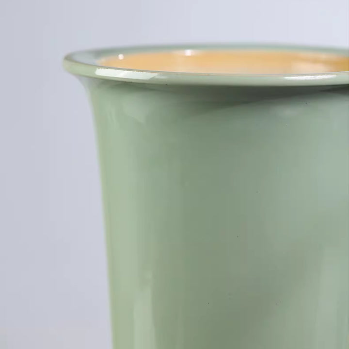 9 inch (23cm) Deep Round Smooth Green Glazed Ceramic Cascade Bonsai Pot Close Shot